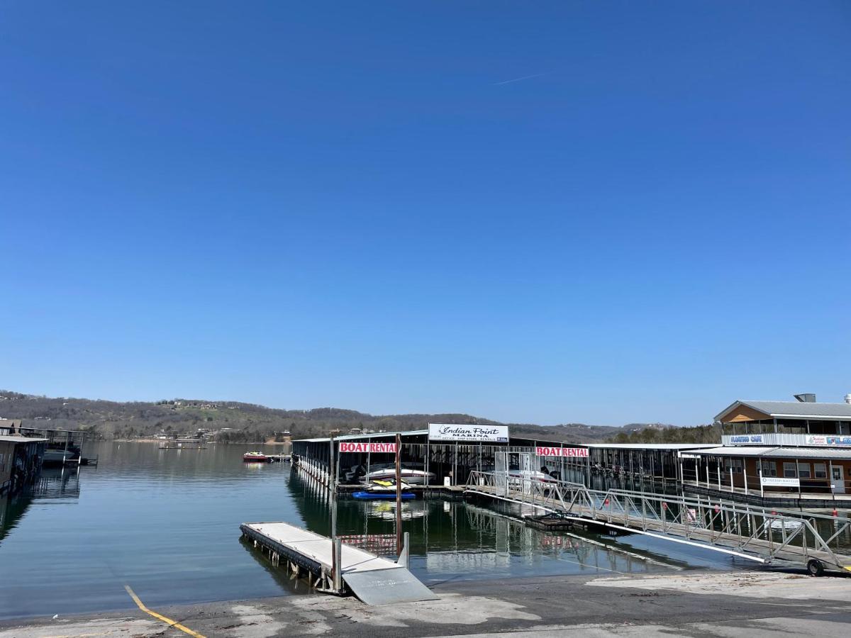 Lakefront And Lake View Indian Point Condo With Boat Slip Branson Dış mekan fotoğraf