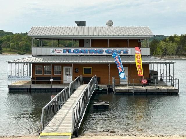 Lakefront And Lake View Indian Point Condo With Boat Slip Branson Dış mekan fotoğraf