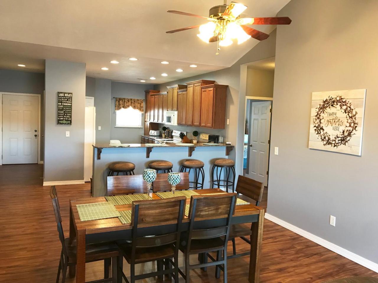 Lakefront And Lake View Indian Point Condo With Boat Slip Branson Dış mekan fotoğraf